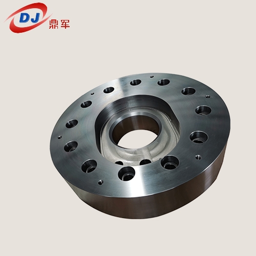 Vertical turning processing cylinder end cover